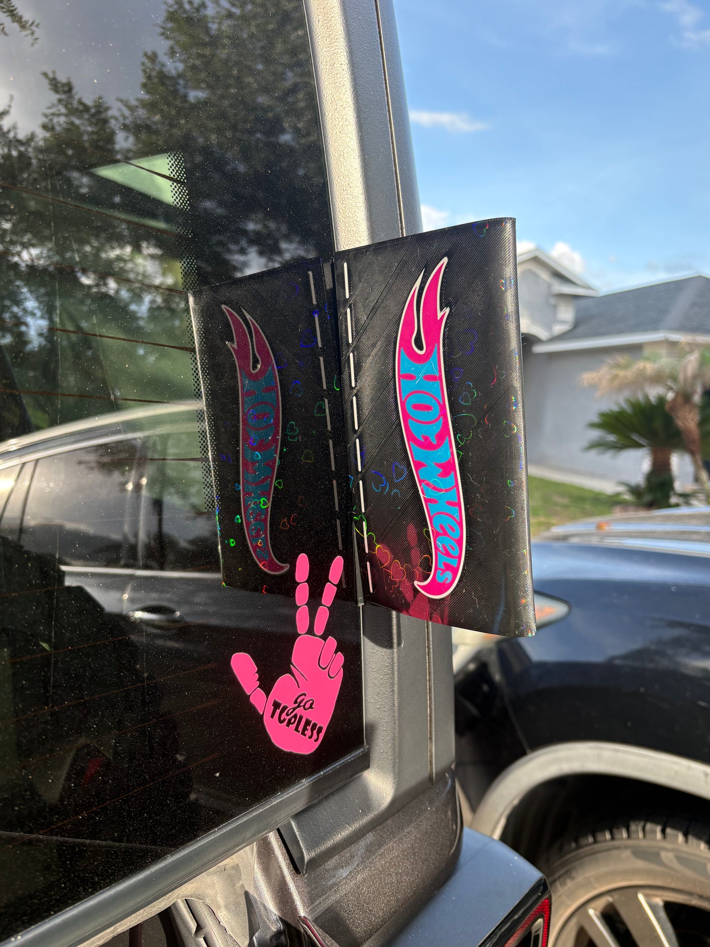 Custom Toy-Inspired Car Tag | Personalized Rear Window Vehicle Accessory | 3D Printed Novelty Auto Decoration | Retro Toys